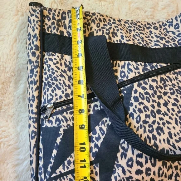 Volcom Leopard Print Laptop Messenger Bag - Picture 8 of 10